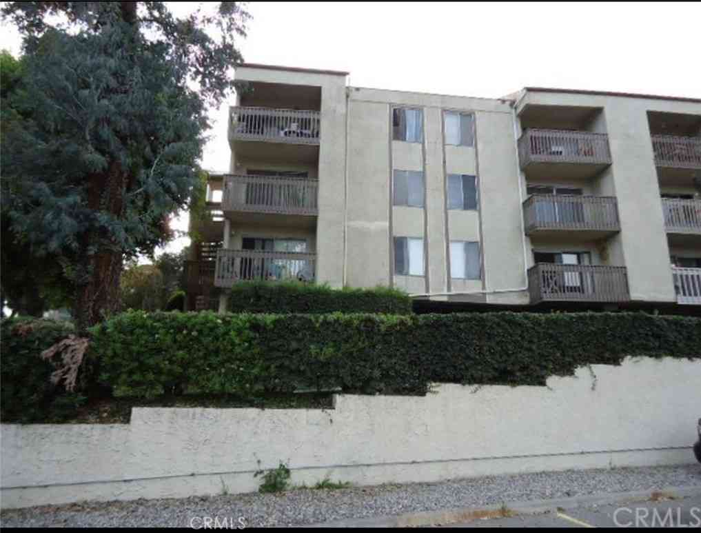 Condo For Sale - 1620 Neil Armstrong Street #203<br/> Montebello, CA 90640