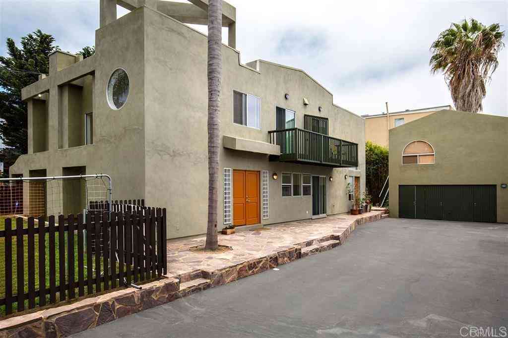 Multifamily For Sale - 251 E Glaucus Street<br/> Encinitas, CA 92024