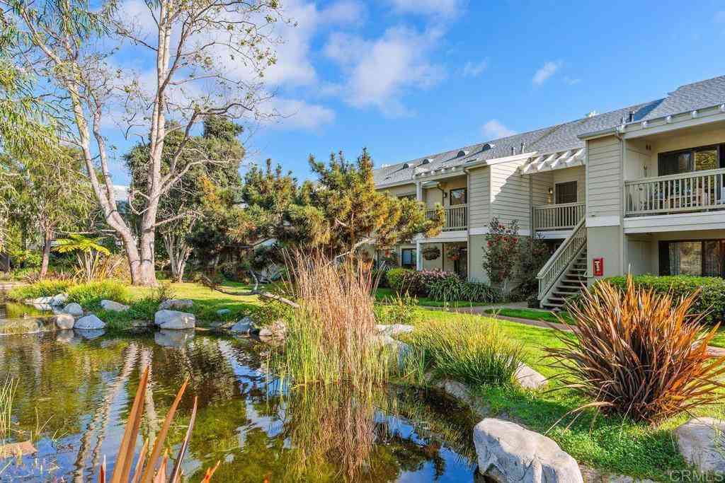 Condo For Sale - 12253 Carmel Vista Road #285<br/> San Diego, CA 92130