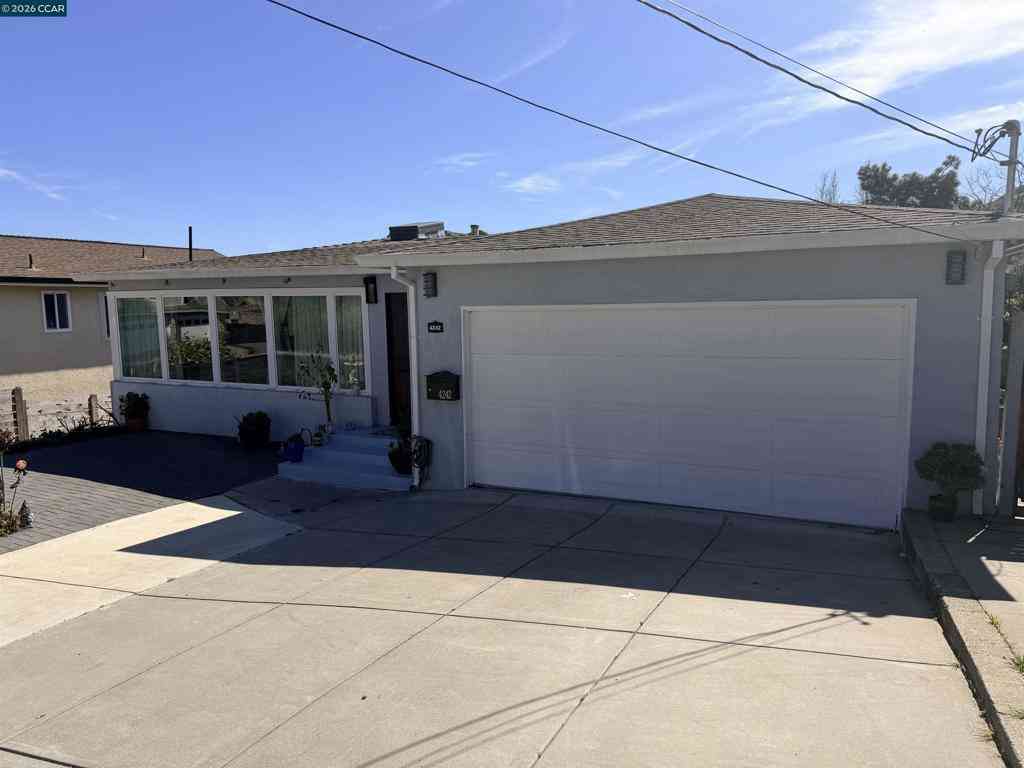 Homes For Sale - 4242 Fariss Lane<br/> Contra Costa County, El Sobrante, CA 94603
