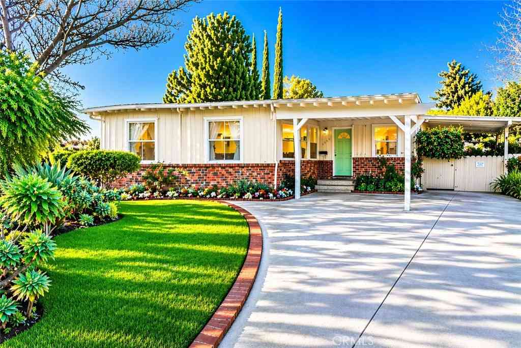 Homes For Sale - 17451 Tulsa<br/> Granada Hills, CA 91344