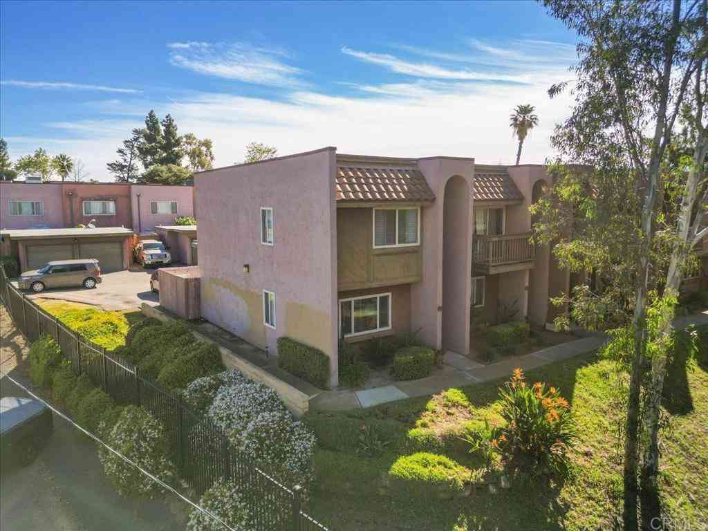 Condo For Sale - 1463 N Broadway, Unit A<br/> Escondido, CA 92026