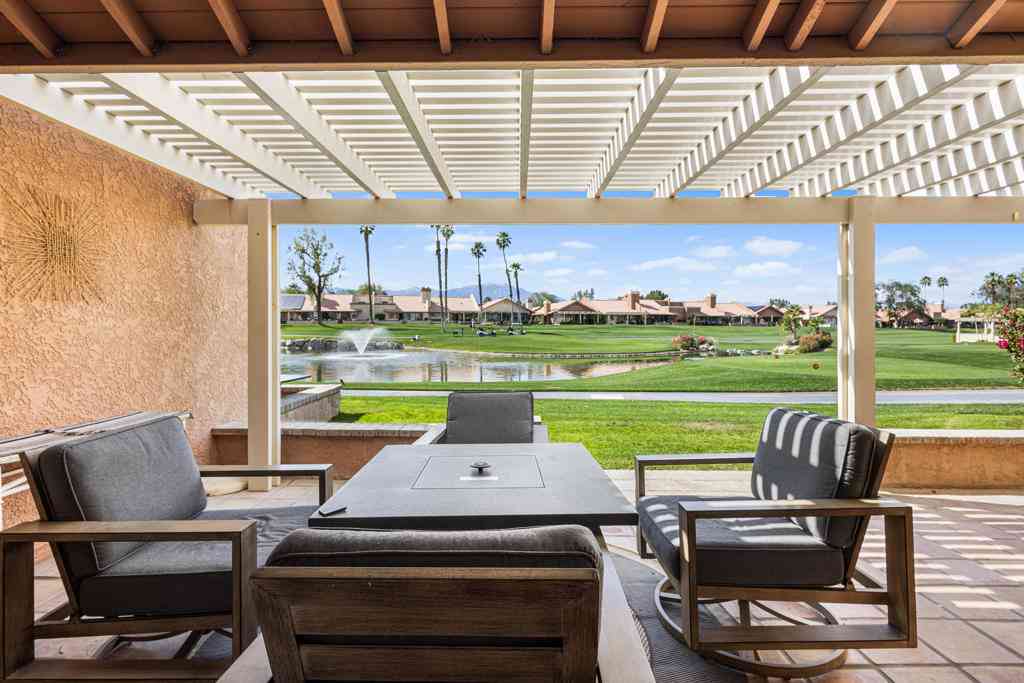 Condo For Sale - 42405 Sultan Avenue<br/> Palm Desert, CA 92211
