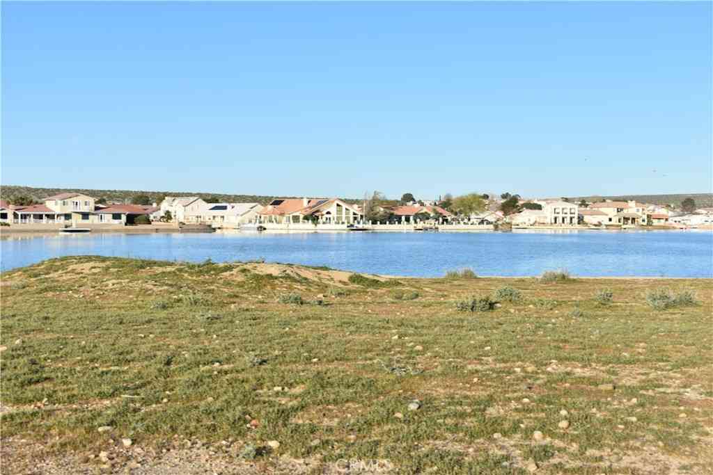Vacant Land For Sale - 26456 Blue Water<br/> Helendale, CA 92342