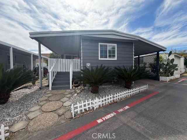 Mobile Home For Sale - 1512 E 5th #85<br/> Ontario, CA 91764