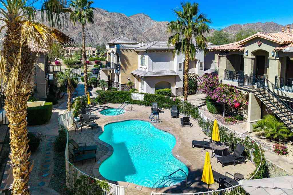 Condo For Sale - 50660 Santa Rosa Plaza #3<br/> La Quinta, CA 92253