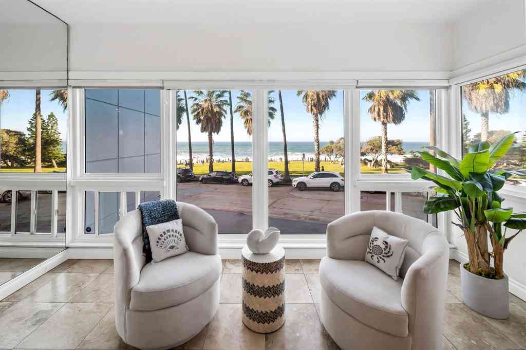 Condo For Sale - 1039 Coast Blvd #UNIT A<br/> San Diego County, La Jolla, CA 92037