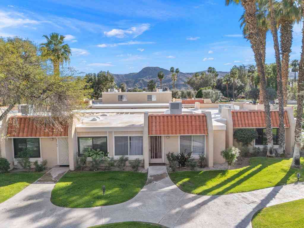Condo For Sale - 69738 Campana Court<br/> Rancho Mirage, CA 92270