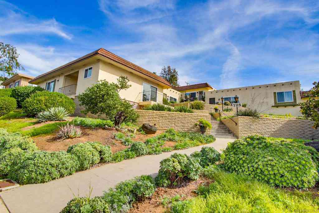 Condo For Sale - 725 E 4th Ave #UNIT G<br/> Escondido, CA 92025