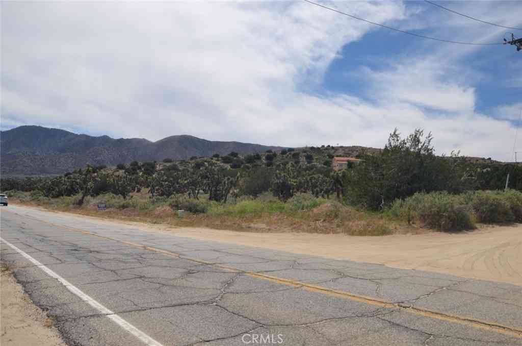 Vacant Land For Sale - Longview & Old Homestead<br/> Juniper Hills, CA 93543