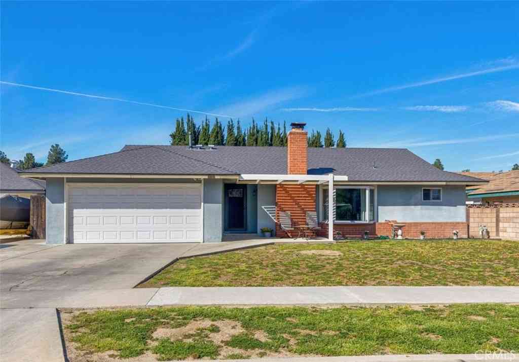 Homes For Sale - 15010 Oakwood Lane<br/> Chino Hills, CA 91709