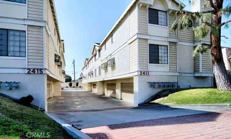 Condo For Rent - 2411 S Baldwin Avenue #B<br/> Arcadia, CA 91007