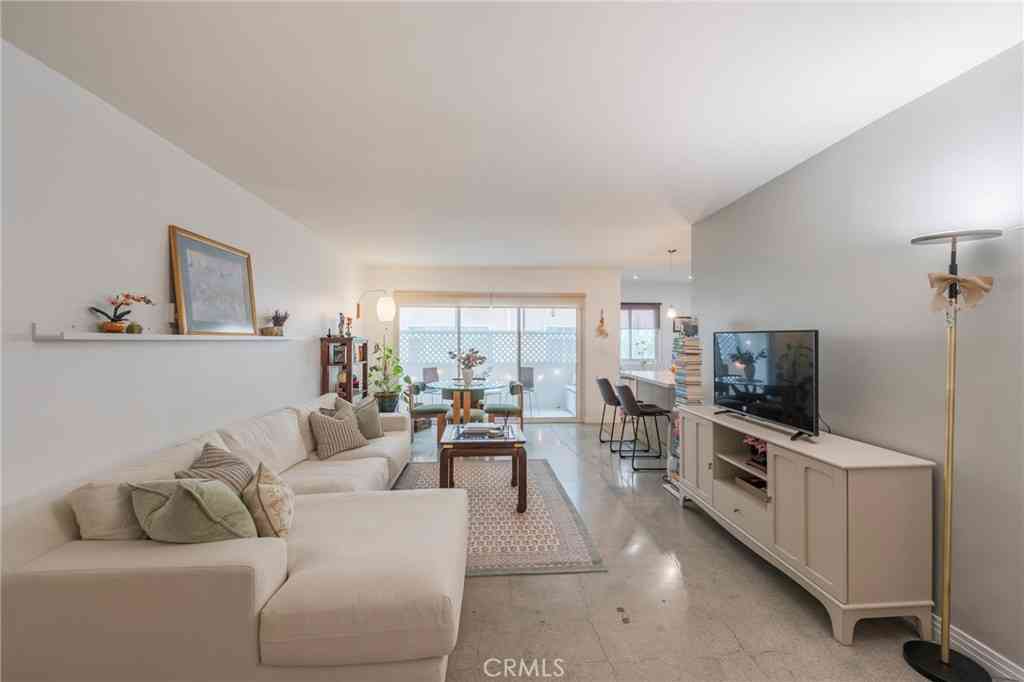 Condo For Rent - 8710 Delgany #3<br/> Playa Del Rey, CA 90293