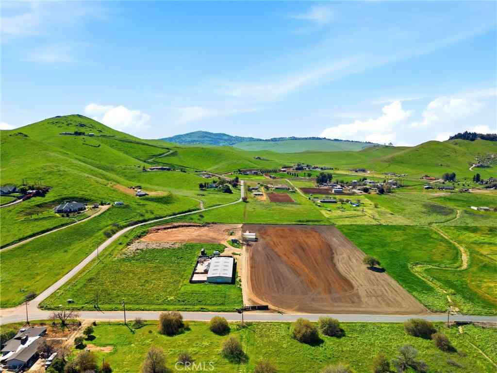 Vacant Land For Sale - 29557 Mehrten Drive<br/> Exeter, CA 93221
