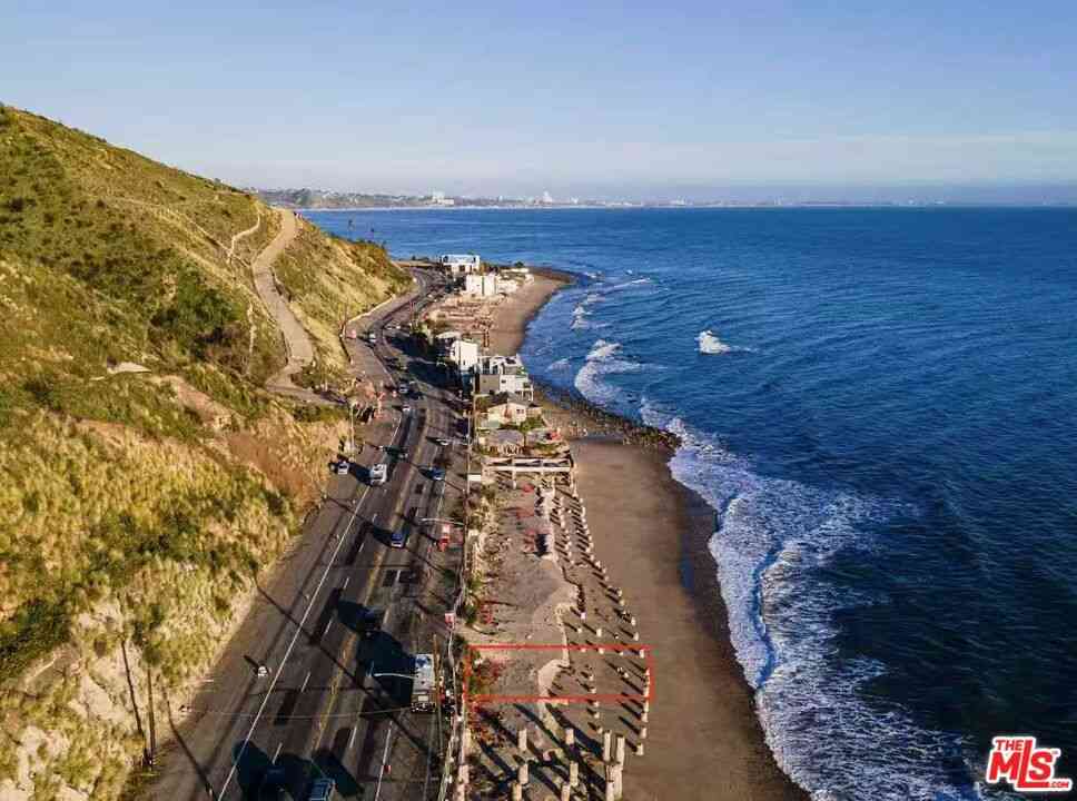 Vacant Land For Sale - 19050 Pacific Coast Highway<br/> Malibu, CA 90265