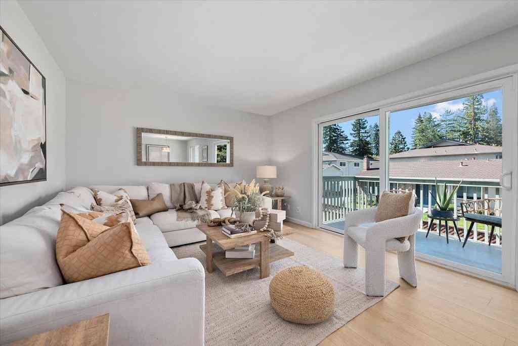 Condo For Sale - 1093 Reed Avenue #C<br/> Sunnyvale, CA 94086
