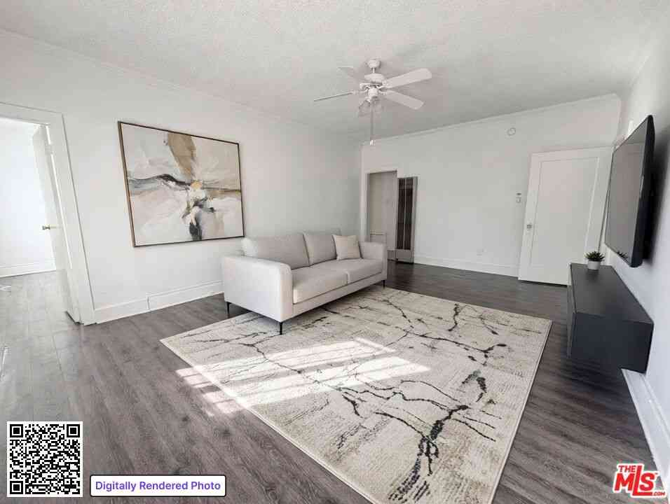Condo For Rent - 2611 W Orchard Avenue #2611<br/> Los Angeles, CA 90007