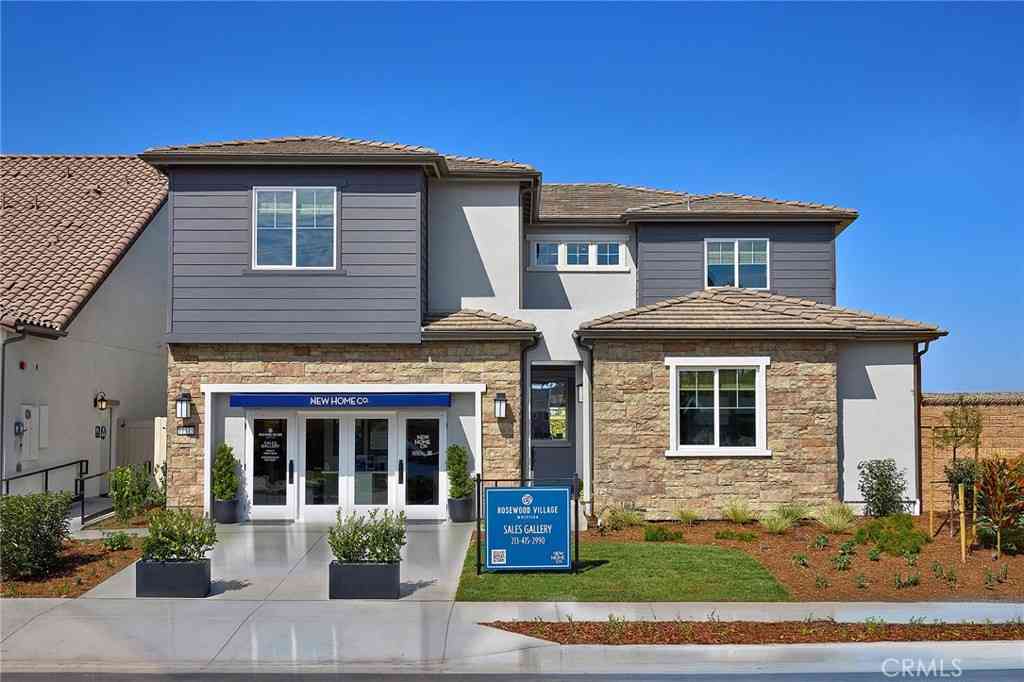 Homes For Sale - 11515 Grovedale Drive<br/> Whittier, CA 90604