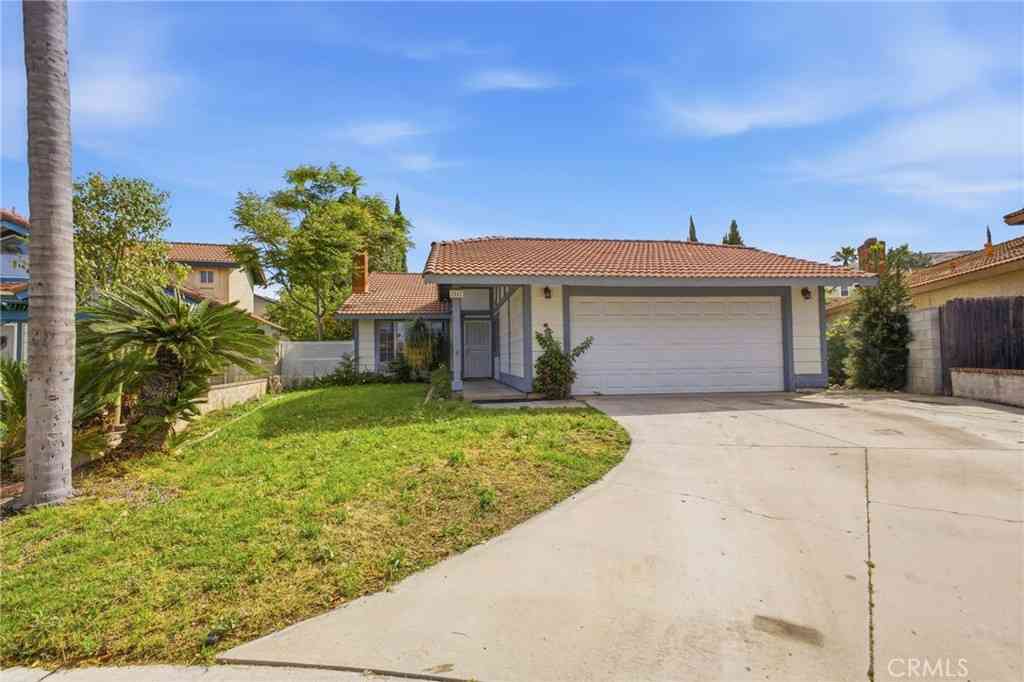 Homes For Sale - 3447 Yuba Cir<br/> Riverside, CA 92503