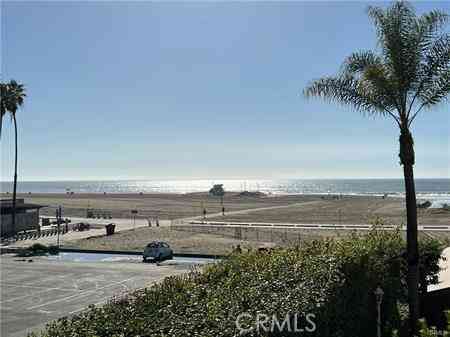 Condo For Rent - 723 Palisades Beach Road #101<br/> Santa Monica, CA 90402