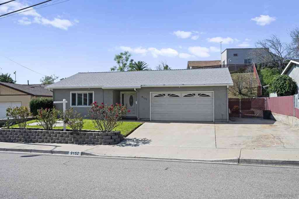 Homes For Sale - 9152 Lakeview Rd<br/> Lakeside, CA 92040