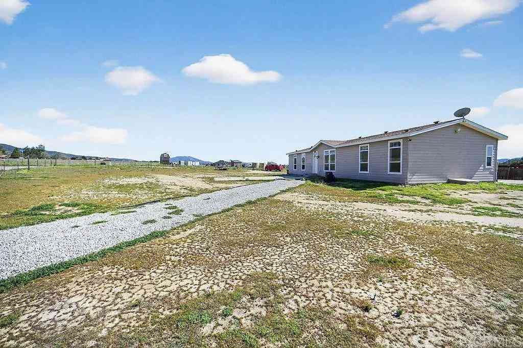 Homes For Rent - 37455 Brandon Road<br/> Anza, CA 92539