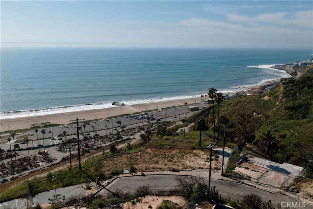 Vacant Land For Sale - 405 N Puerto Del Mar<br/> Los Angeles, CA 90272