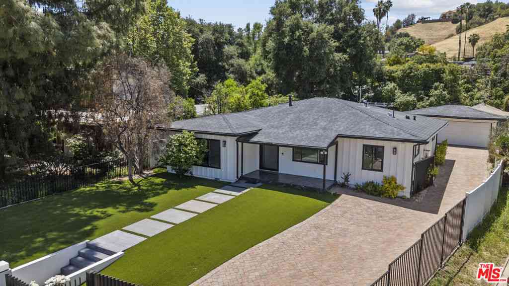 Homes For Rent - 4825 San Feliciano Drive<br/> Woodland Hills, CA 91364