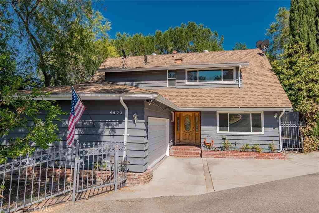 Homes For Sale - 4602 Hurford Terrace<br/> Encino, CA 91436