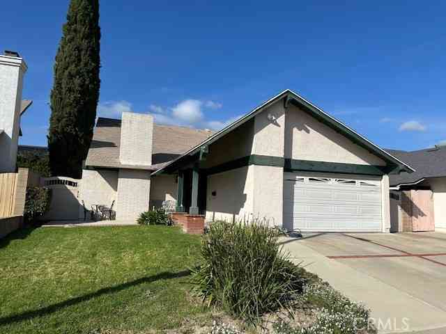 Homes For Sale - 3967 Goodwin<br/> Simi Valley, CA 93063