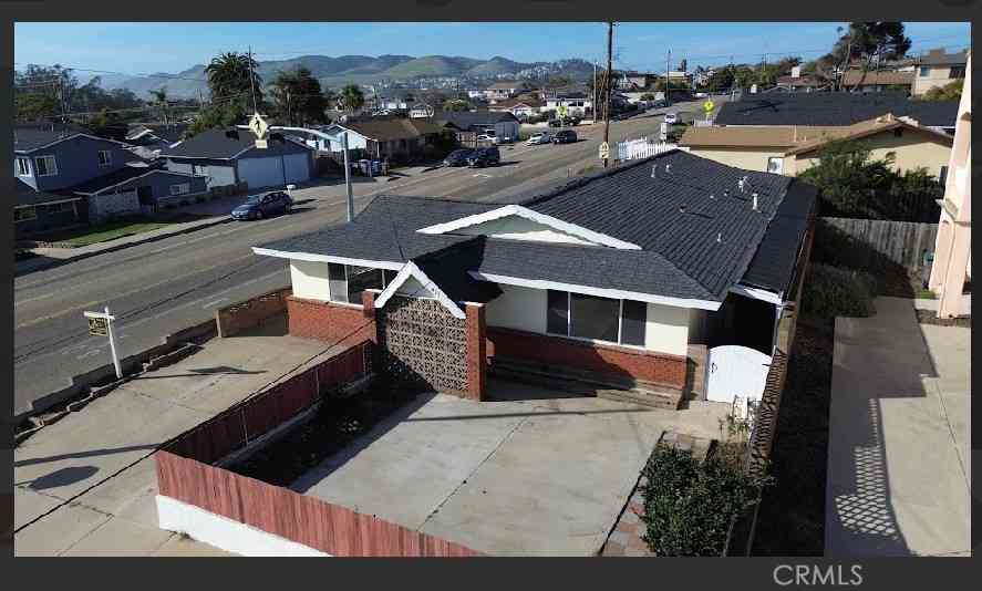 Homes For Sale - 417 Saratoga<br/> Grover Beach, CA 93433