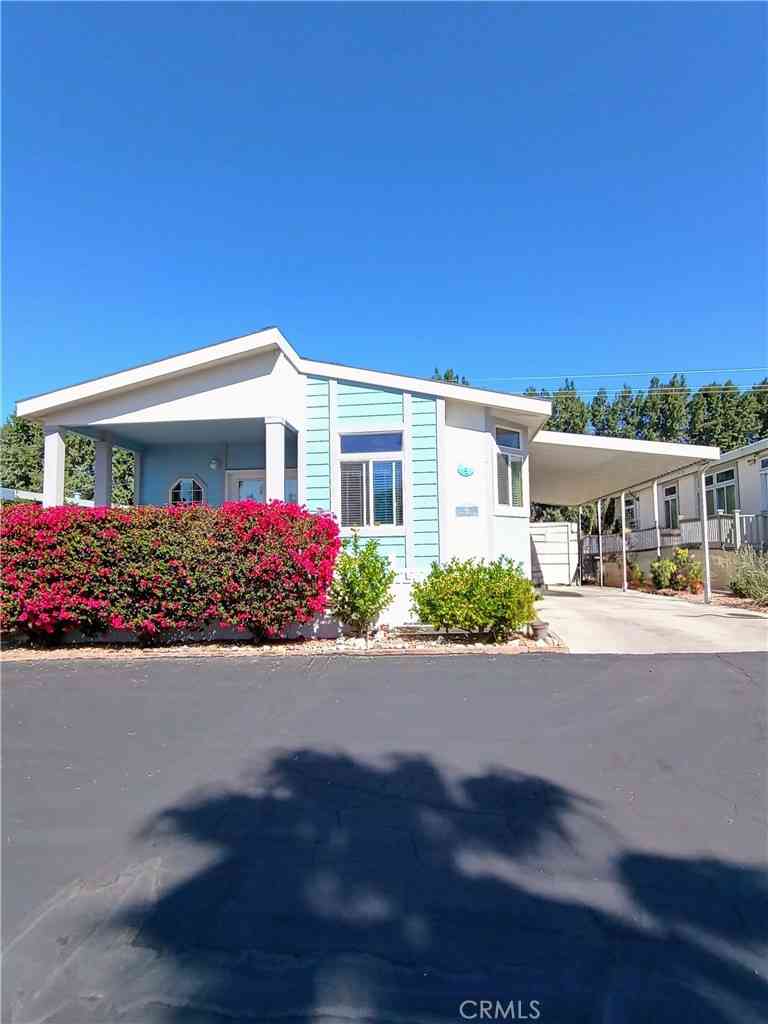 Mobile Home For Sale - 17640 Corkill #40 Road #40<br/> Desert Hot Springs, CA 92241