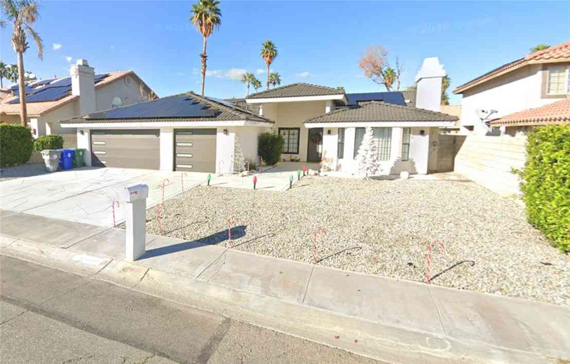 Homes For Sale - 68780 Raposa Road<br/> Cathedral City, CA 92234