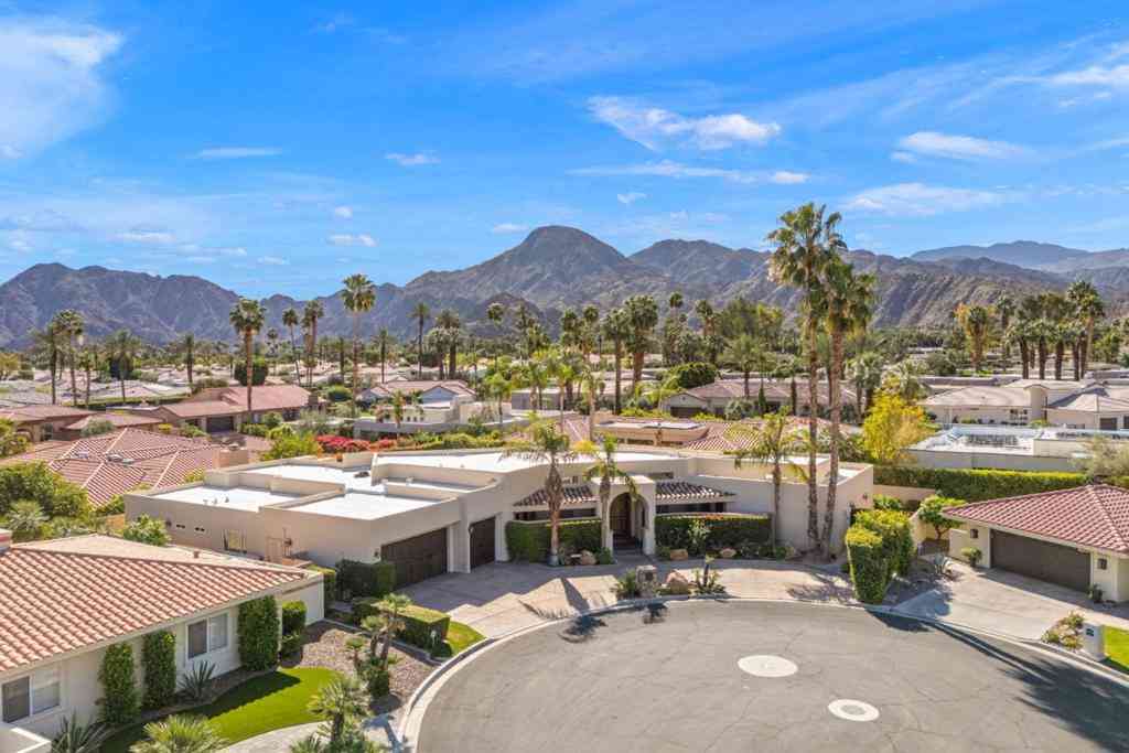 Homes For Sale - 45380 Taos<br/> Indian Wells, CA 92210