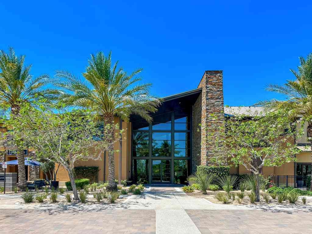 Condo For Sale - 51565 Ponderosa Drive<br/> Indio, CA 92201