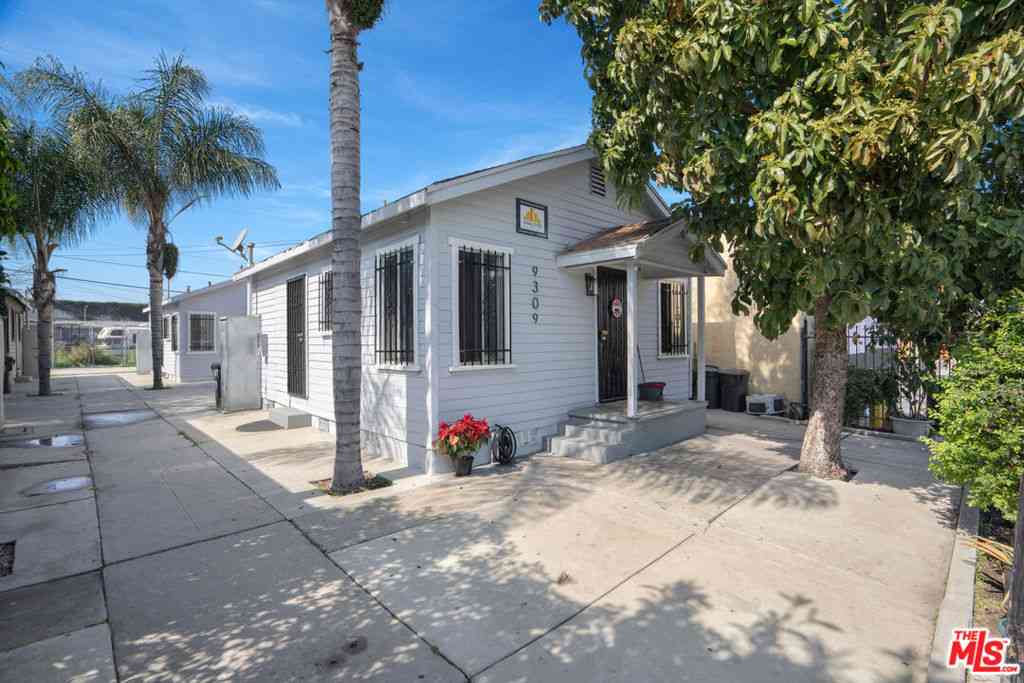 Homes For Sale - 9309 S Broadway<br/> Los Angeles, CA 90003