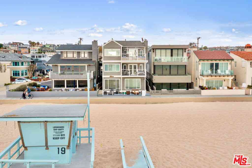 Homes For Sale - 1836 The Strand<br/> Hermosa Beach, CA 90254