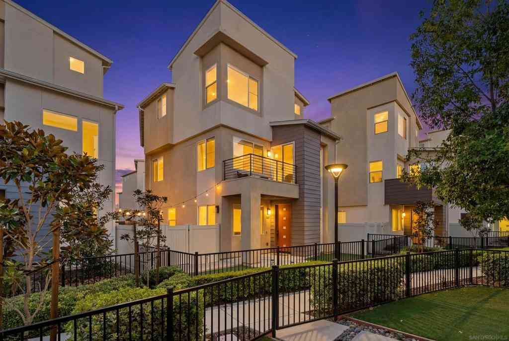 Condo For Sale - 1812 Lynx Ter<br/> Chula Vista, CA 91915