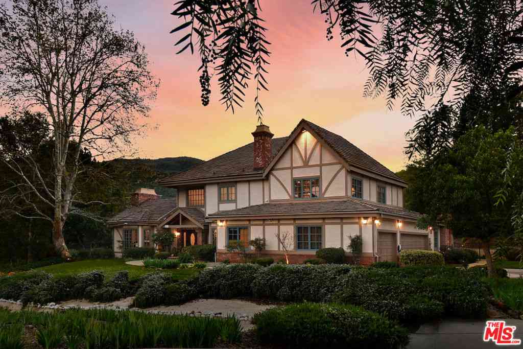 Homes For Sale - 2317 Sierra Creek Road<br/> Agoura Hills, CA 91301