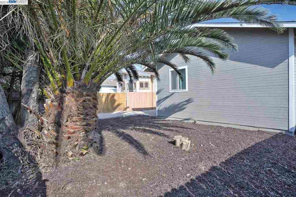 Homes For Sale - 1753 Church Street<br/> Oakland, CA 94621