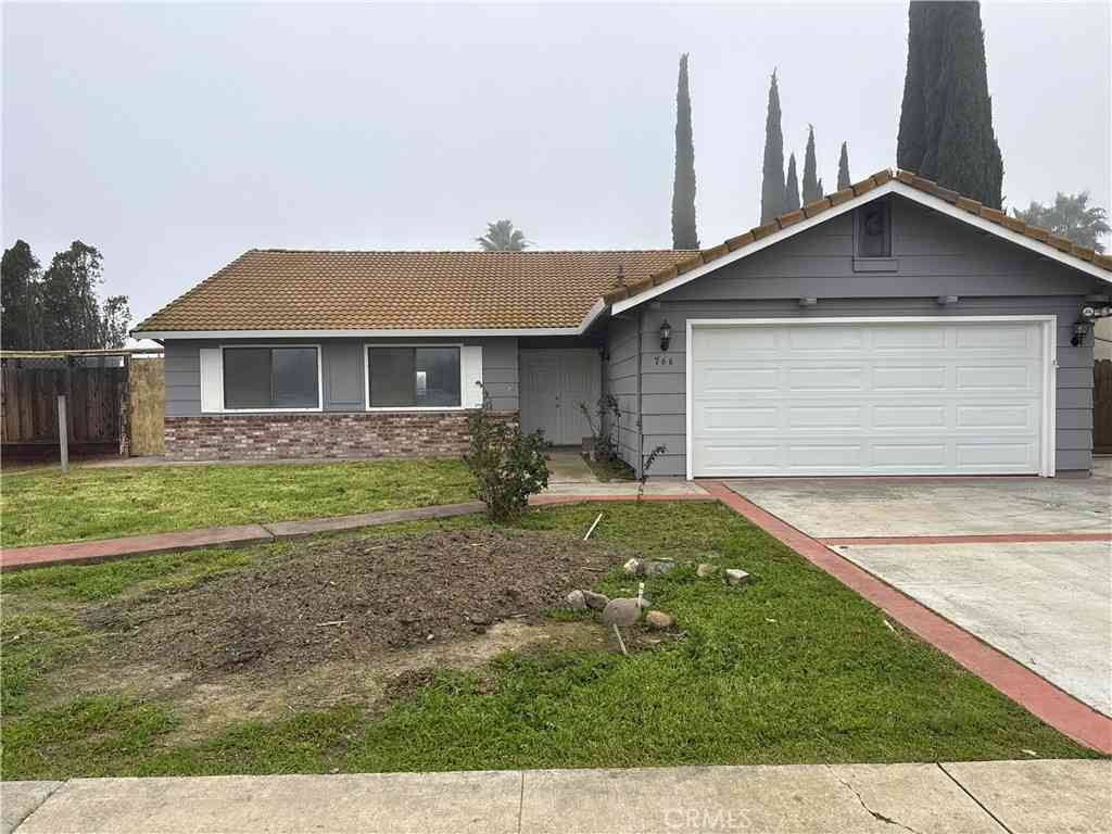 Homes For Sale - 766 Meadowlark Avenue<br/> Merced County, Los Banos, CA 93635