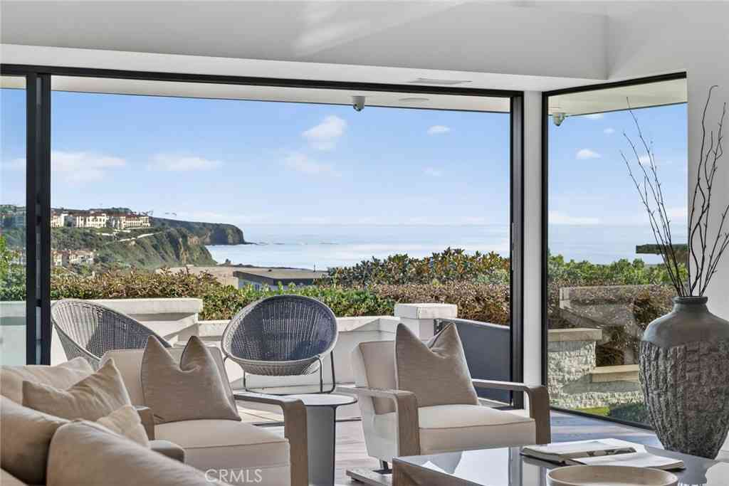 Homes For Rent - 17 Monarch Bay<br/> Dana Point, CA 92629