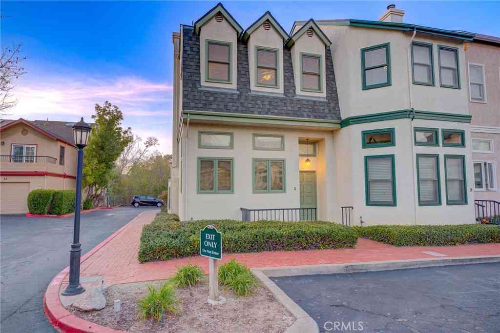 Condo For Sale - 1106 Oceanaire #1<br/> San Luis Obispo, CA 93405