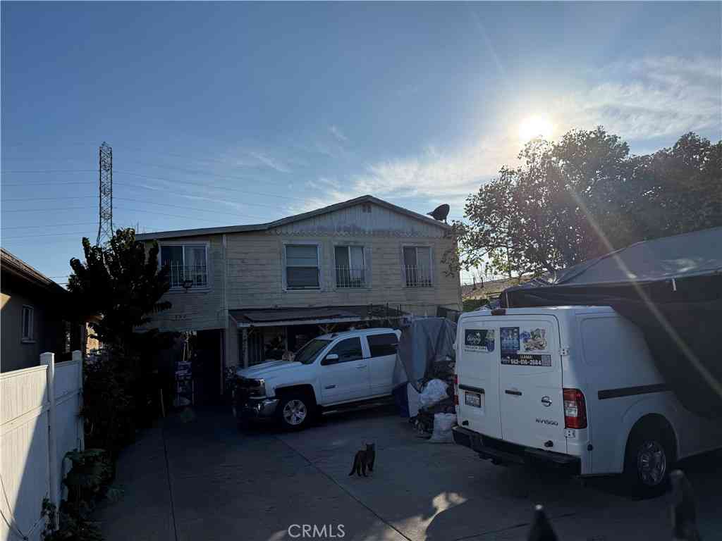 Multifamily For Sale - 350 E 97th<br/> Los Angeles, CA 90003