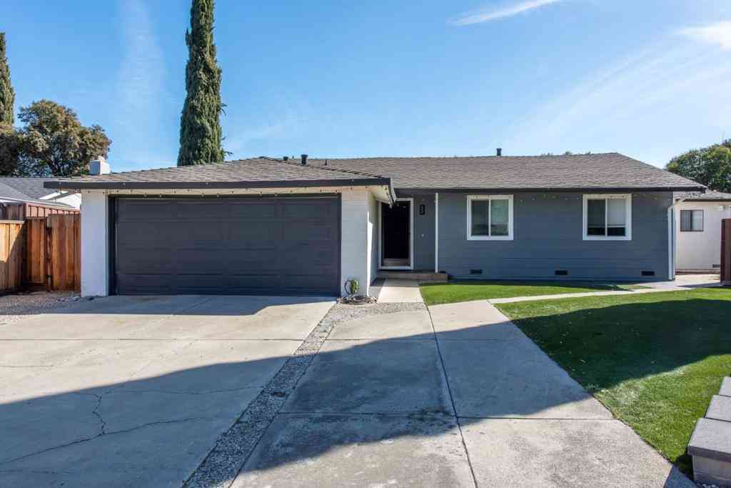 Homes For Sale - 5798 Ribchester<br/> San Jose, CA 95123