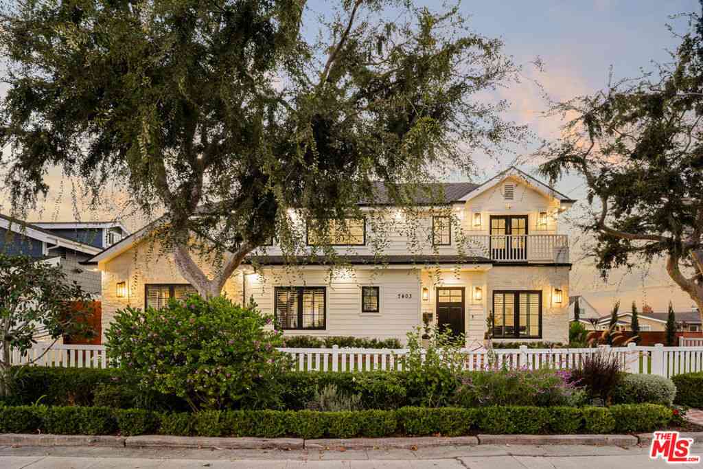 Homes For Sale - 7403 Stewart Avenue<br/> Los Angeles, CA 90045