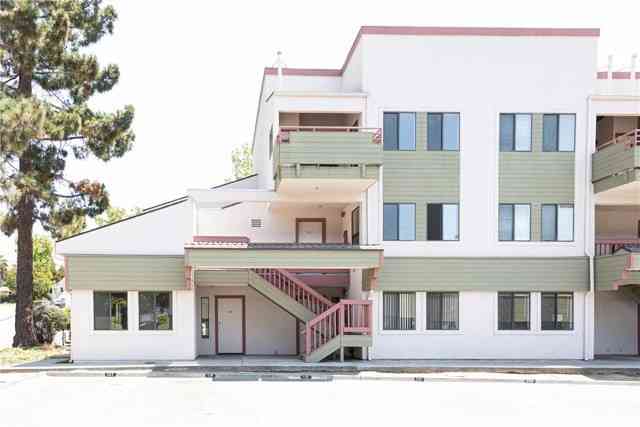 Condo For Rent - 1239 E Foothill Boulevard #112<br/> San Luis Obispo, CA 93405