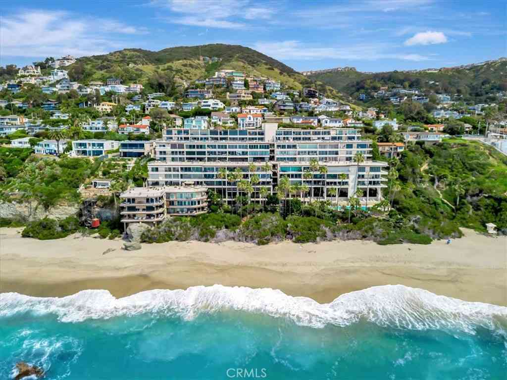 Condo For Sale - 31423 Coast Hwy #P1<br/> Laguna Beach, CA 92651