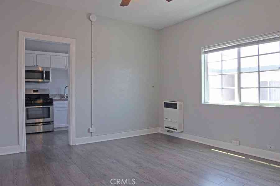 Apartment For Rent - 3111 Kenwood Avenue<br/> Los Angeles, CA 90007