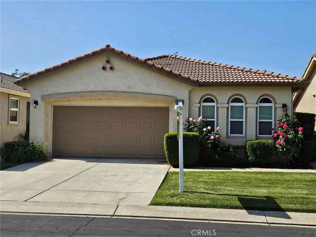 Homes For Sale - 8031 Mickelson Way<br/> Hemet, CA 92545